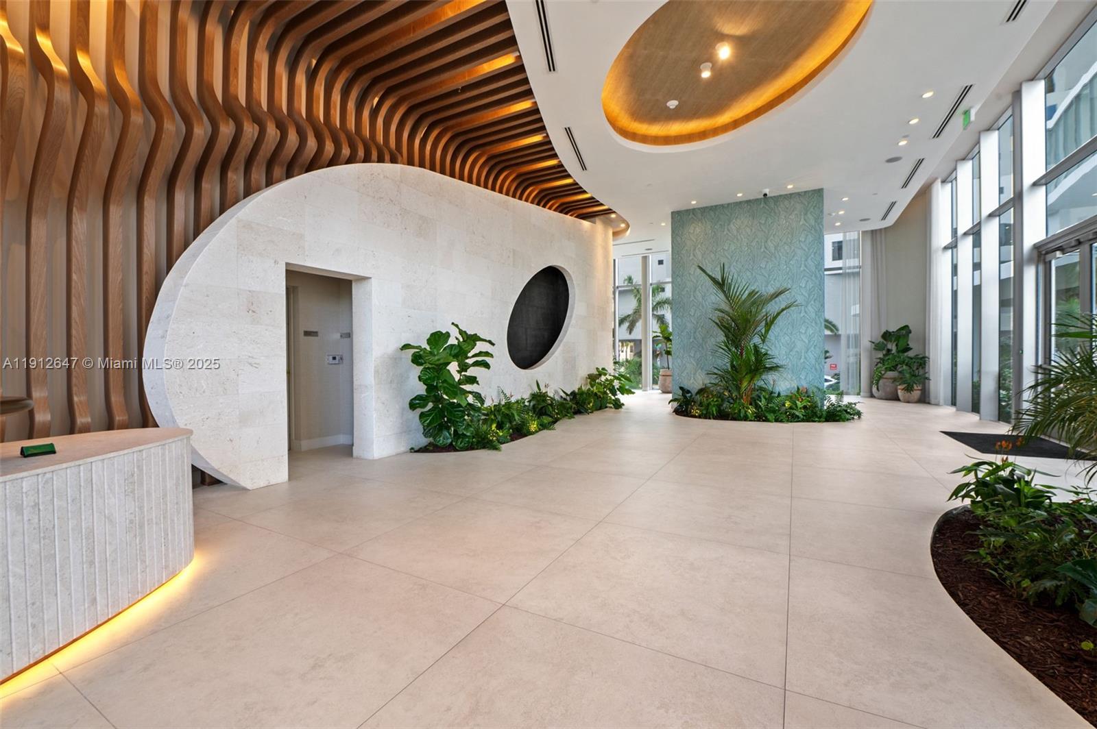 ARIA RESERVE SOUTH - Residential Lease