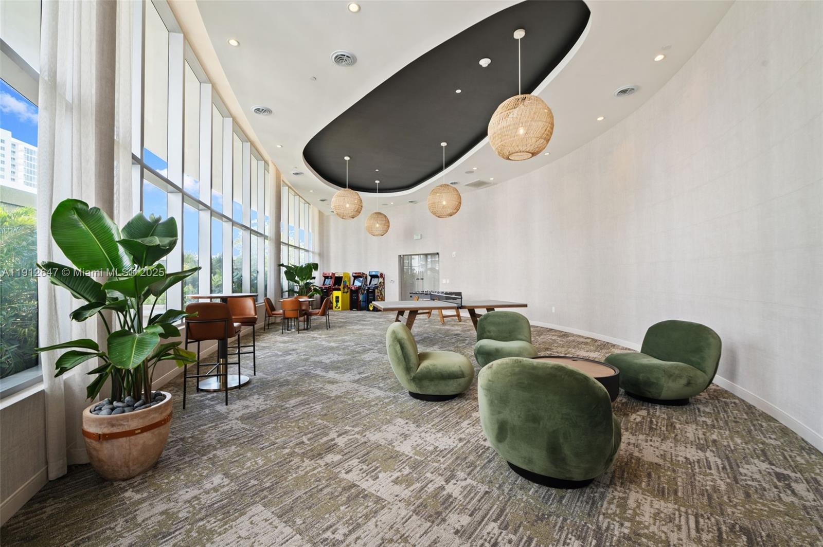 ARIA RESERVE SOUTH - Residential Lease