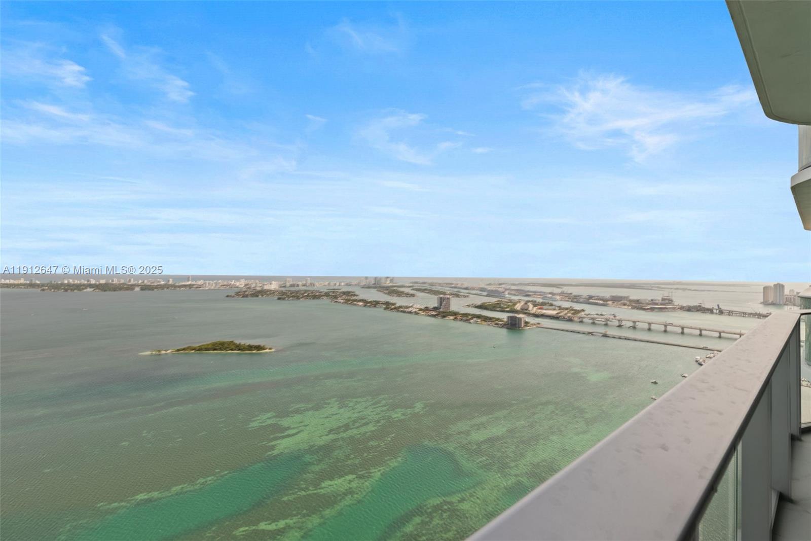 ARIA RESERVE SOUTH - Residential Lease