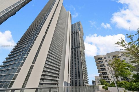 700 NE 24th St 5606 Miami FL 33137