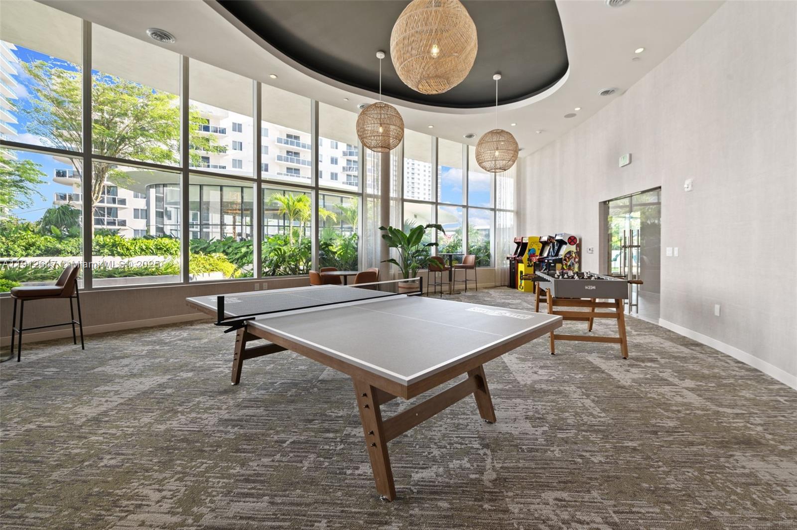 ARIA RESERVE SOUTH - Residential Lease