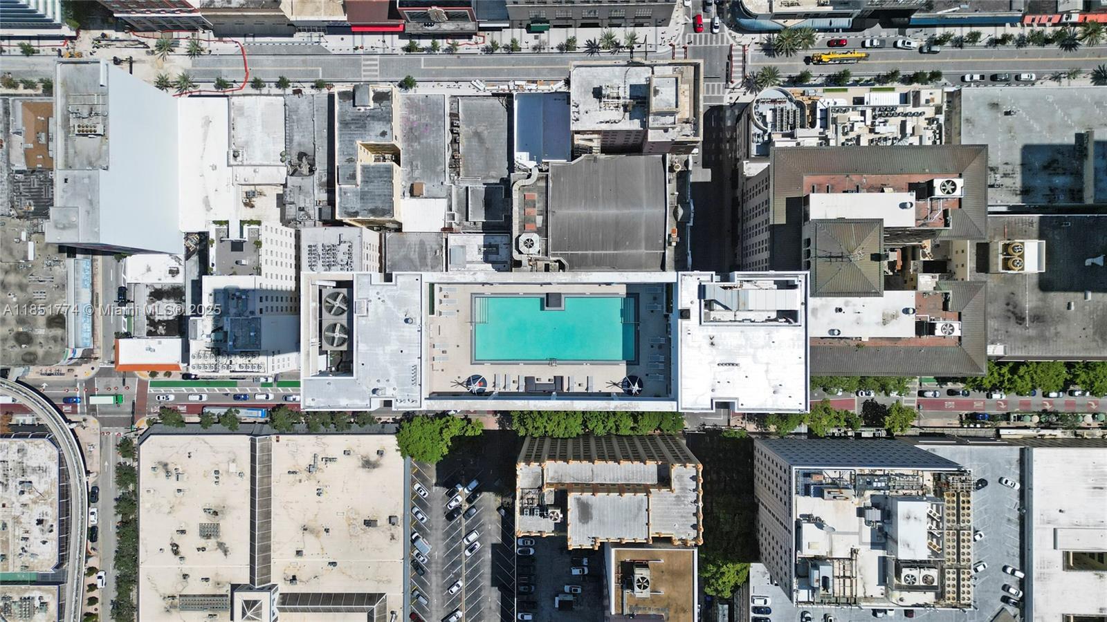 CENTRO CONDO - Residential Lease