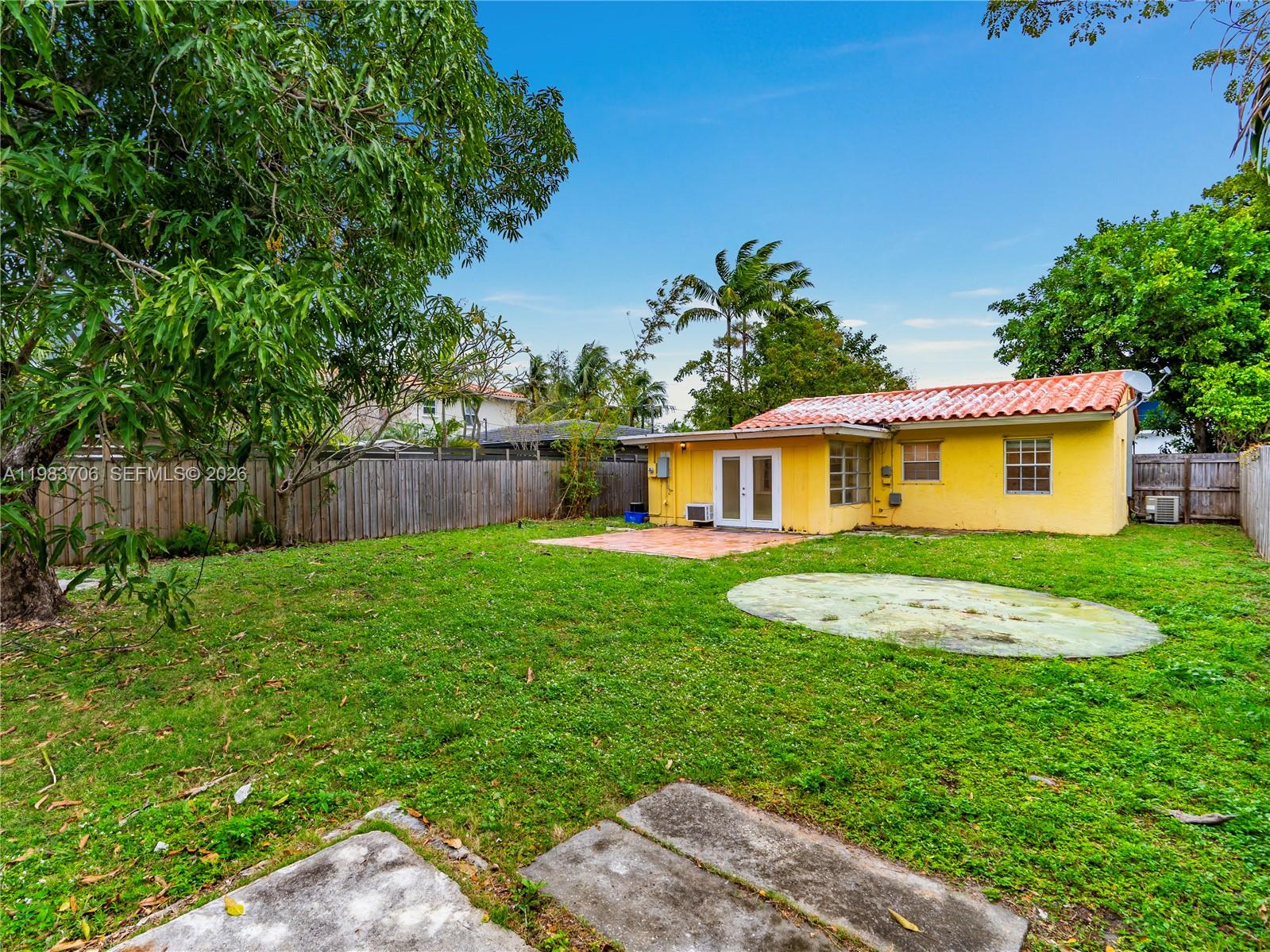 Lake Ridge - Residential