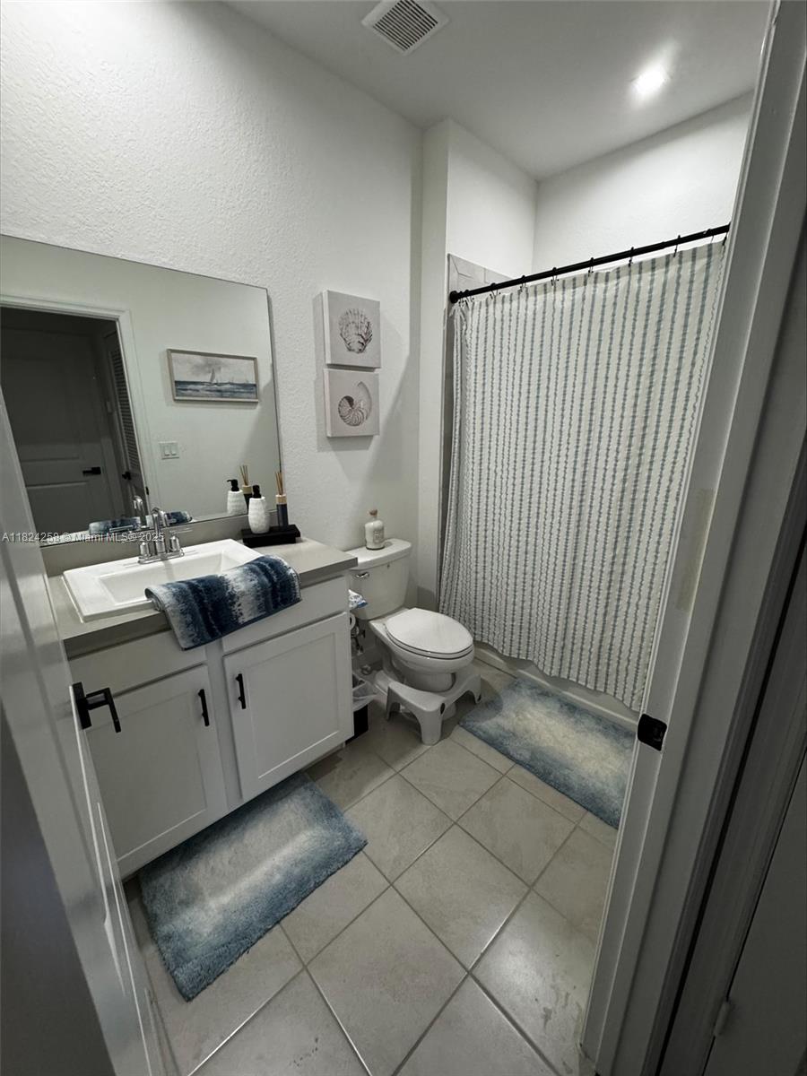 REGAL PALM SUBDIVISION - Residential