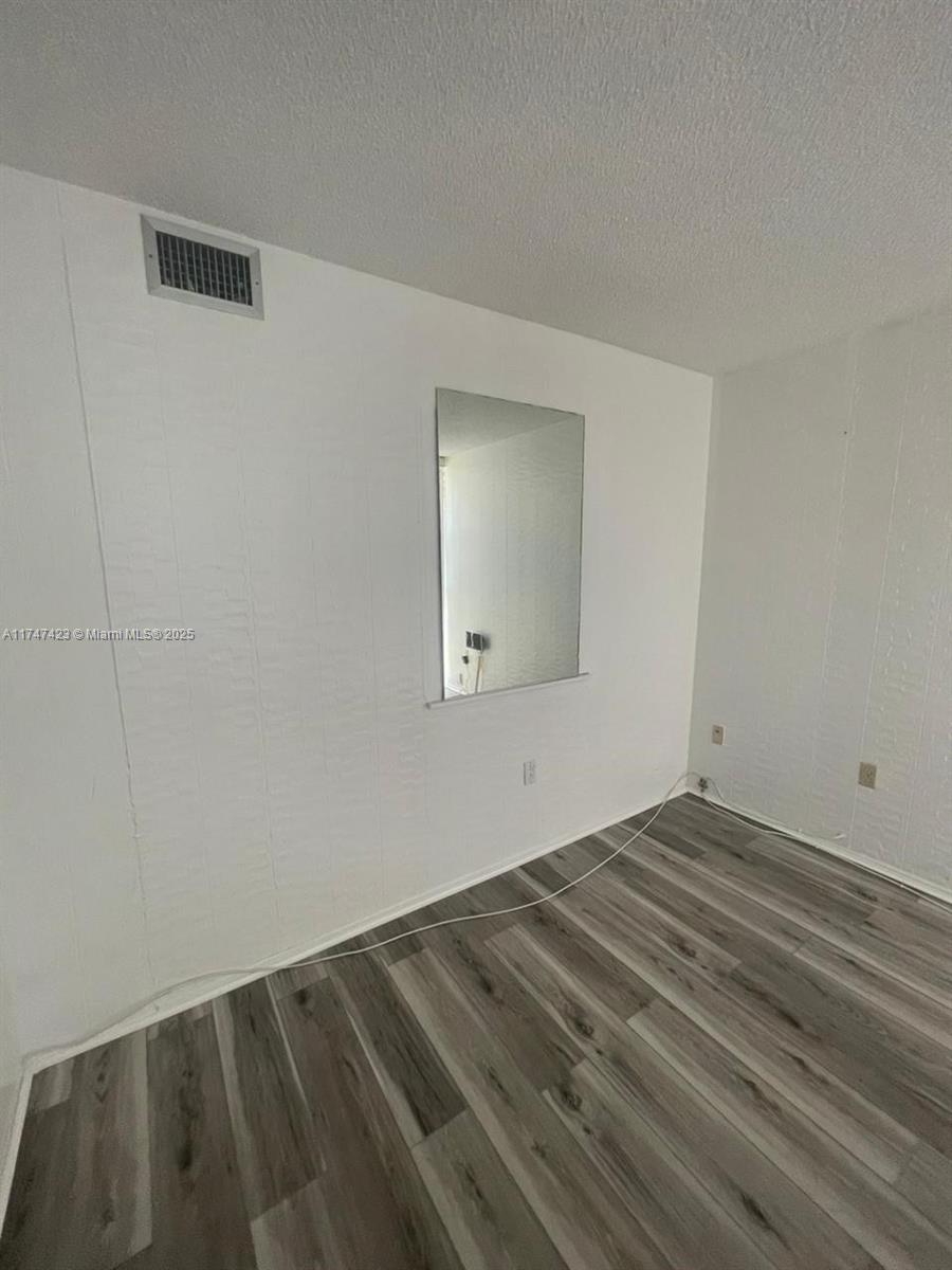 DESOTO PARK CONDO - Residential