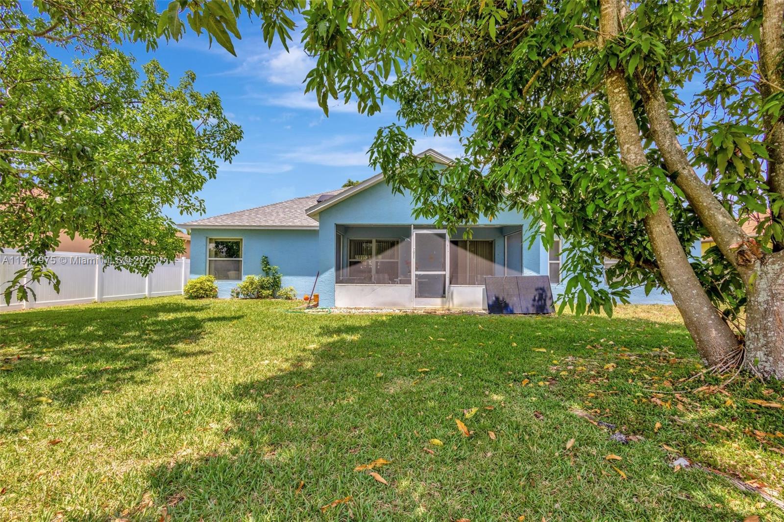 PORT ST LUCIE SECTION 17 - Residential