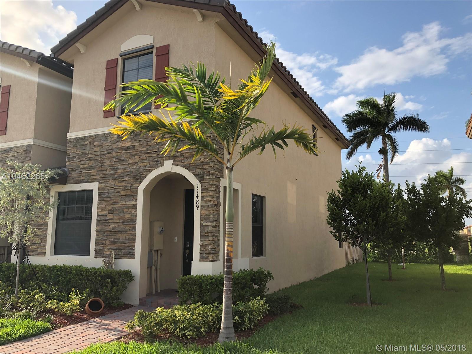 COCO PALM ESTATE - Residential Lease