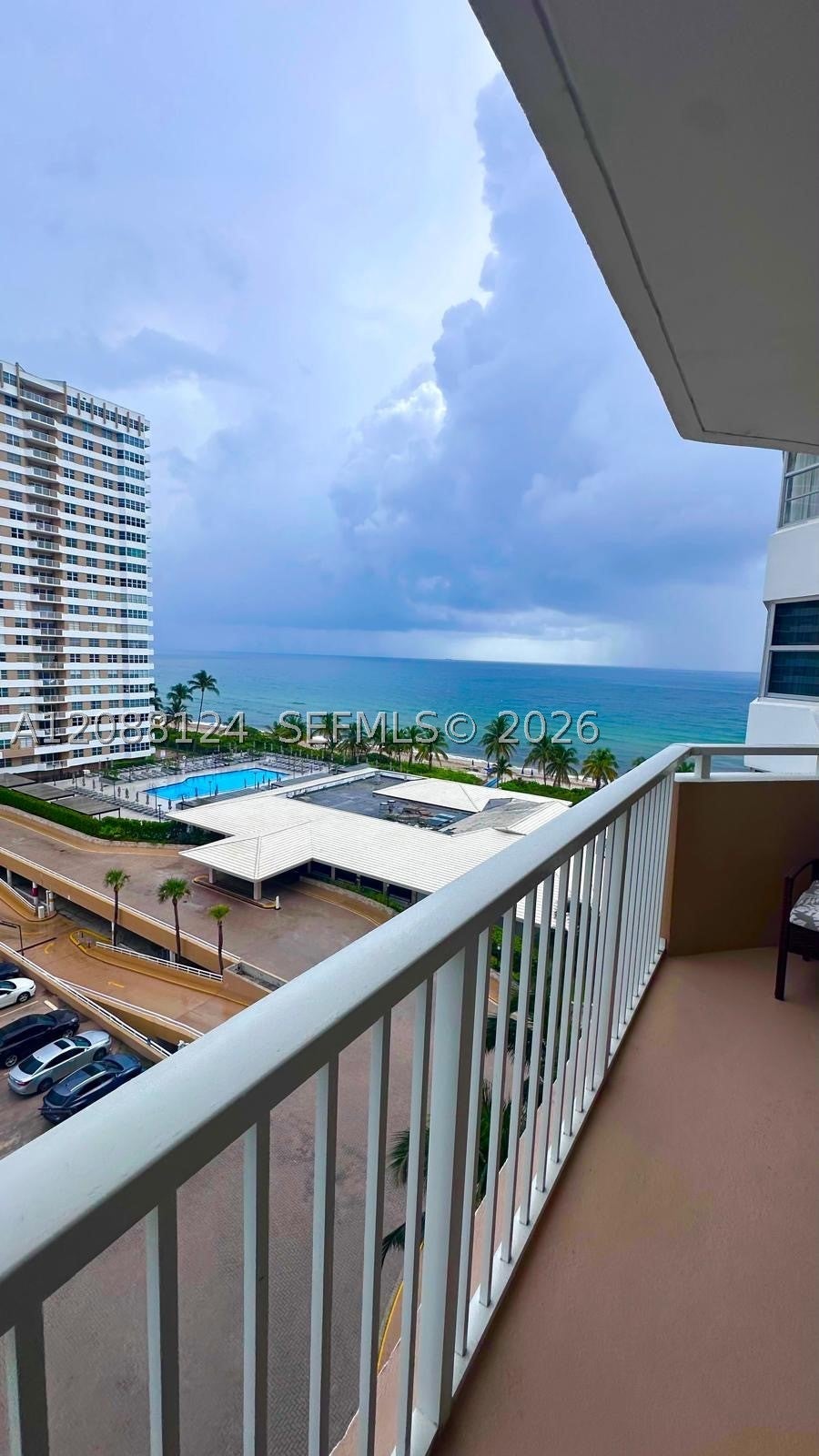 1980 S Ocean Dr 8D