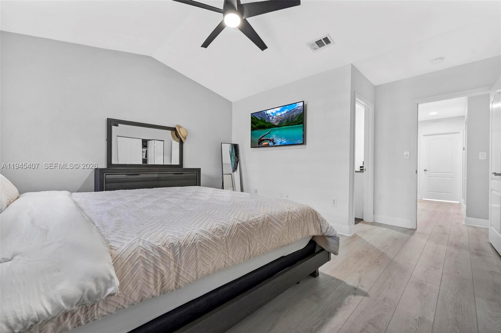 PASEOS AT MIAMI LAKES - Residential