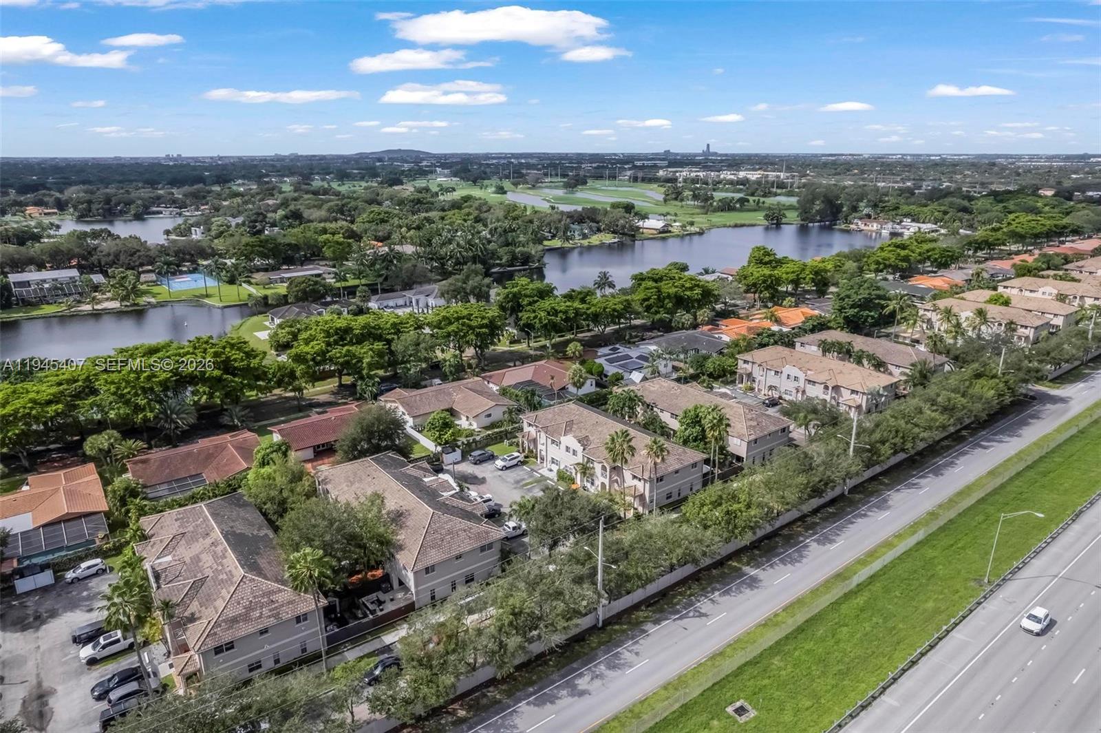 PASEOS AT MIAMI LAKES - Residential