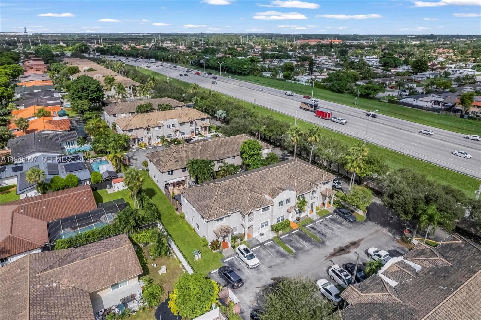 PASEOS AT MIAMI LAKES - Residential