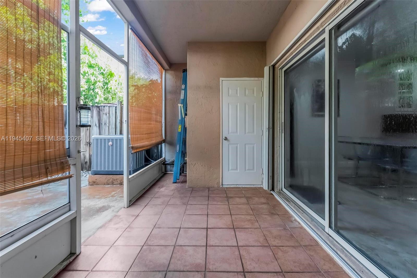 PASEOS AT MIAMI LAKES - Residential