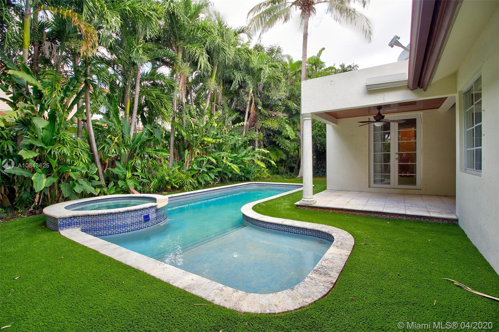 6TH ADDN TO ROYAL OAKS - Residential