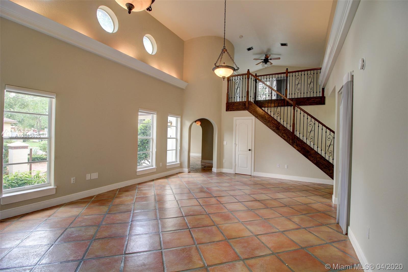 6TH ADDN TO ROYAL OAKS - Residential