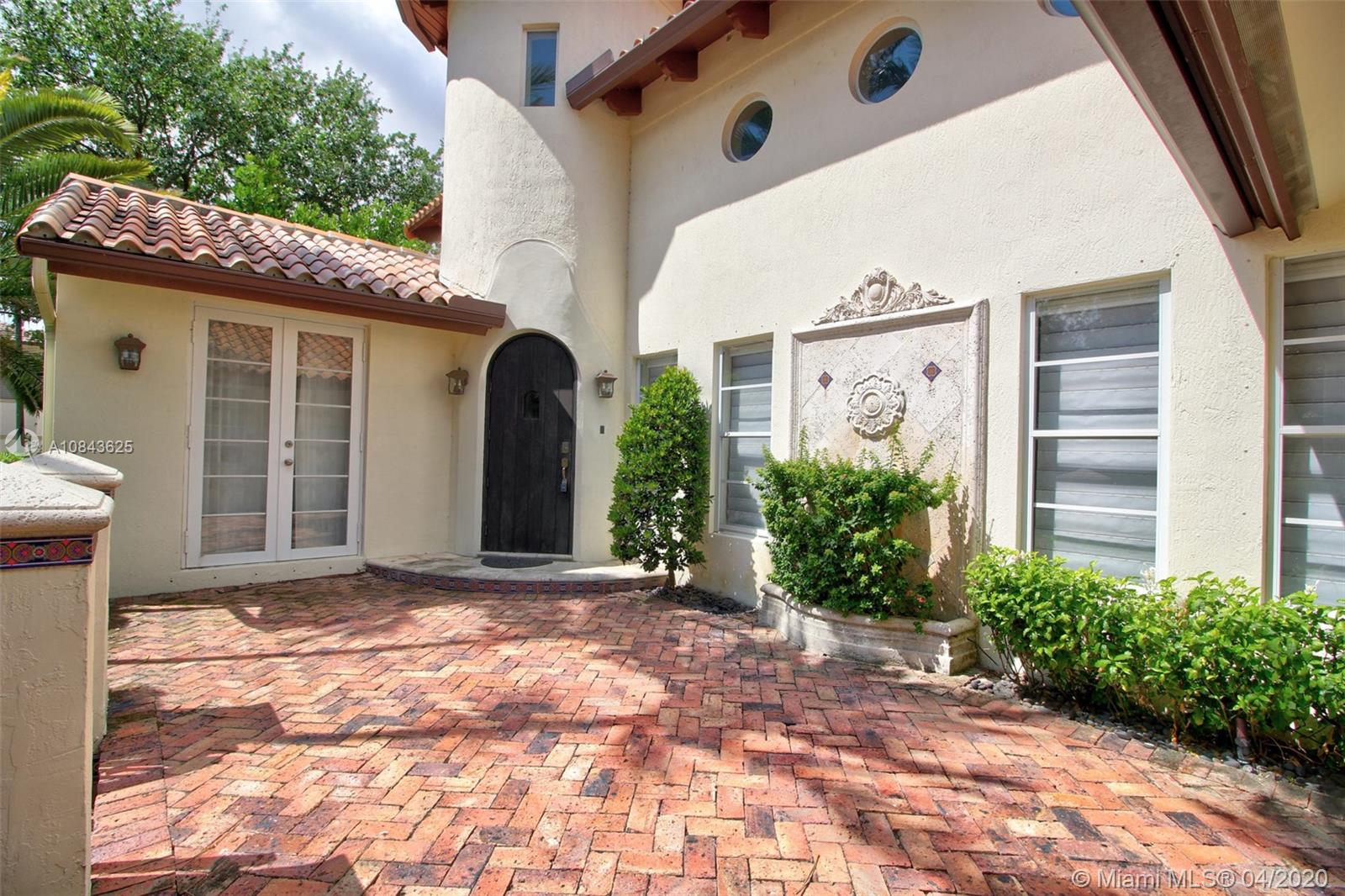 6TH ADDN TO ROYAL OAKS - Residential