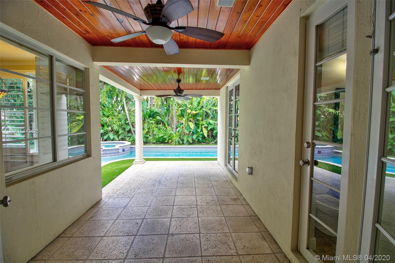 6TH ADDN TO ROYAL OAKS - Residential