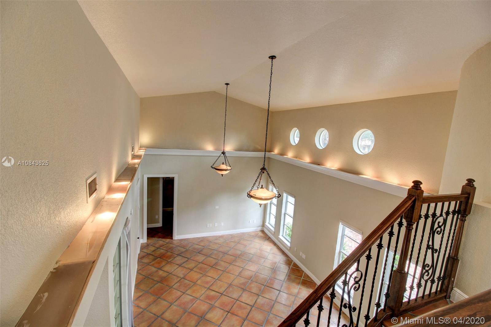 6TH ADDN TO ROYAL OAKS - Residential