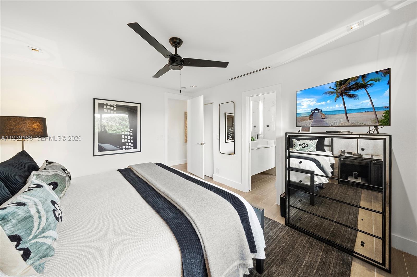 GOLDEN ISLES - Residential