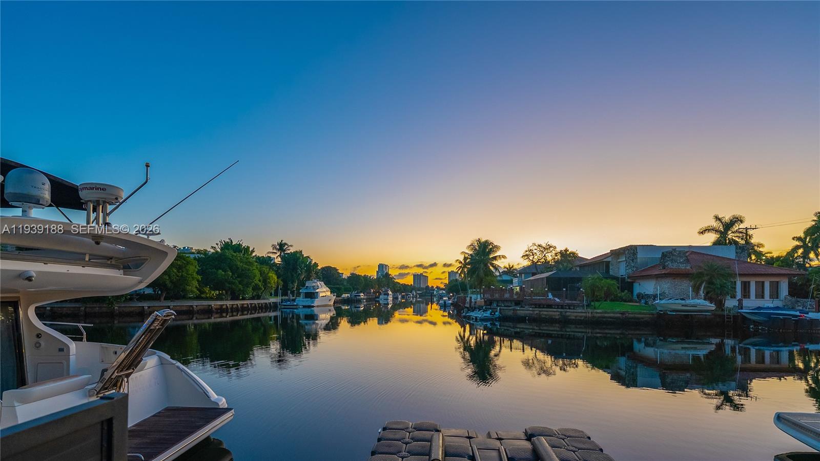 GOLDEN ISLES - Residential