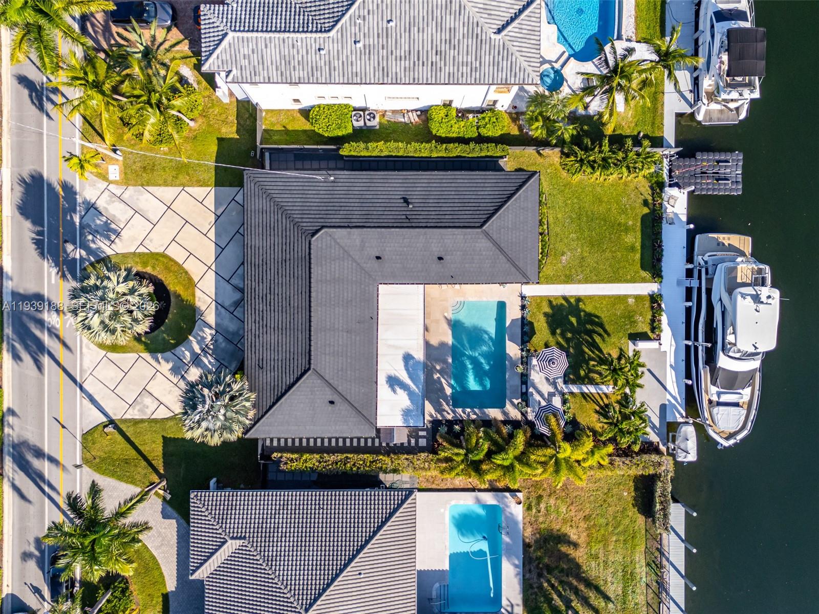 GOLDEN ISLES - Residential