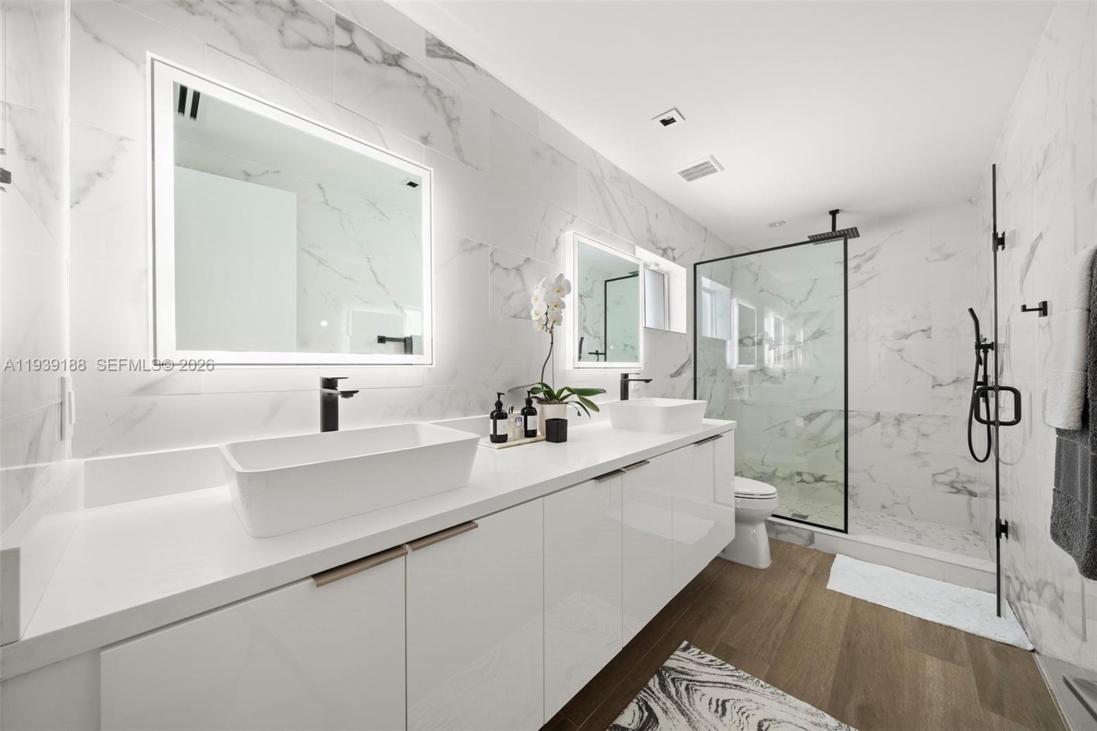 GOLDEN ISLES - Residential