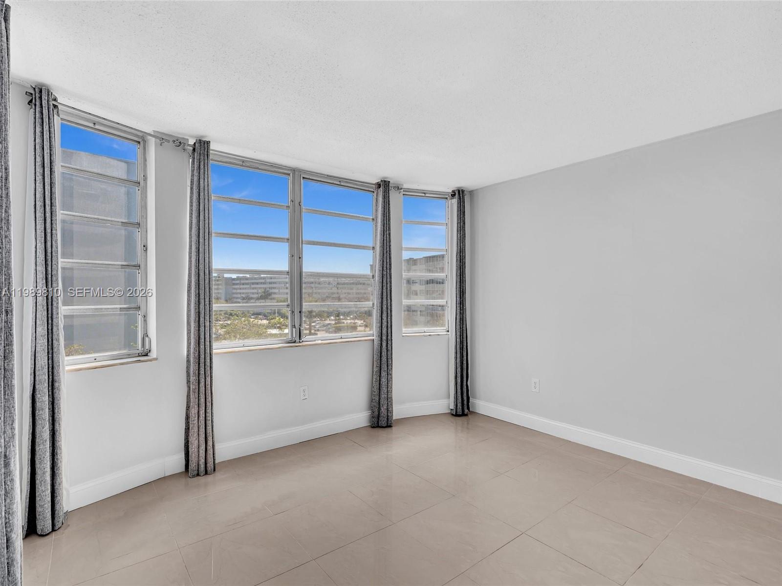 JADE WINDS GROUP - - Residential Lease