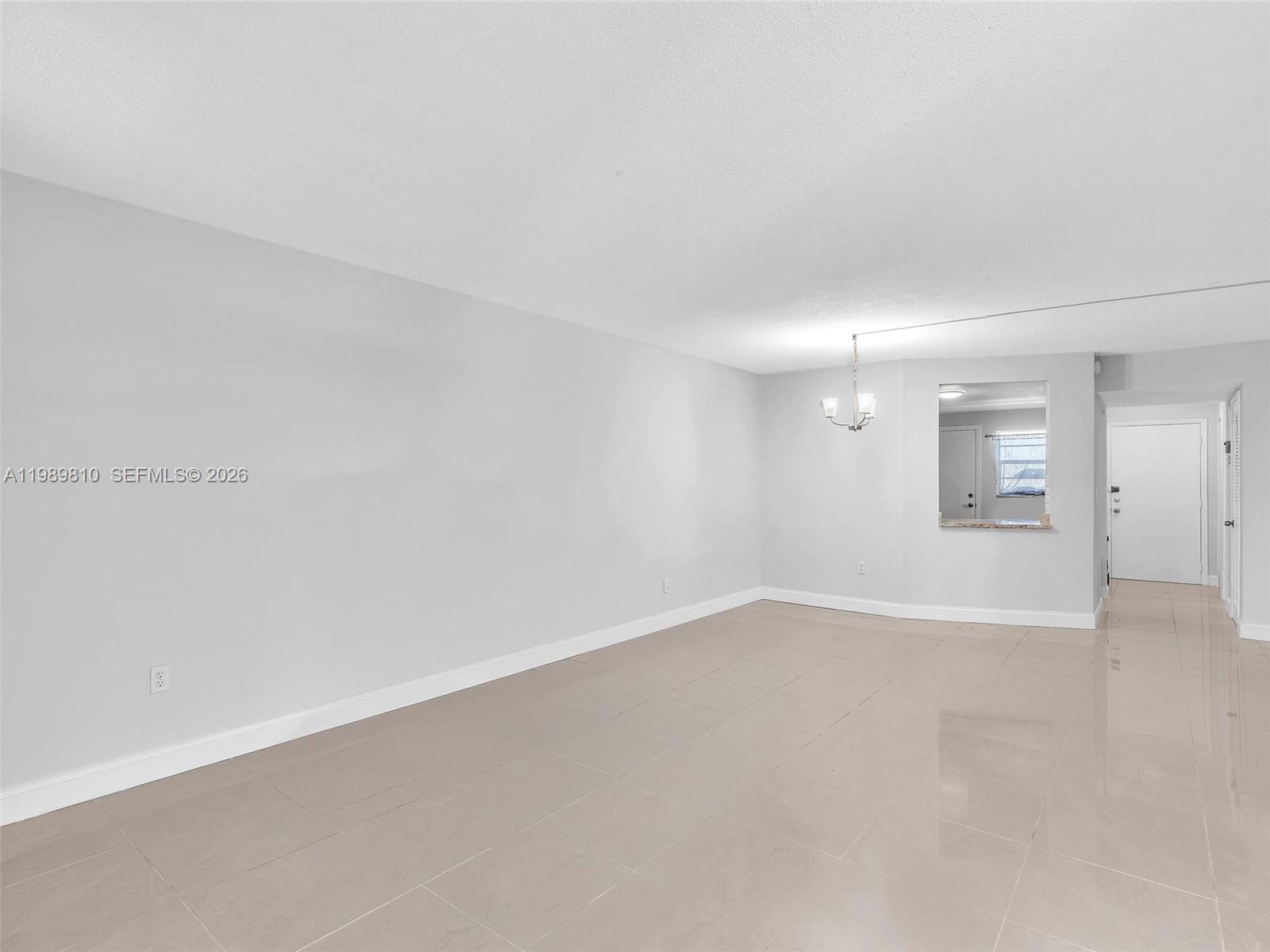 JADE WINDS GROUP - - Residential Lease