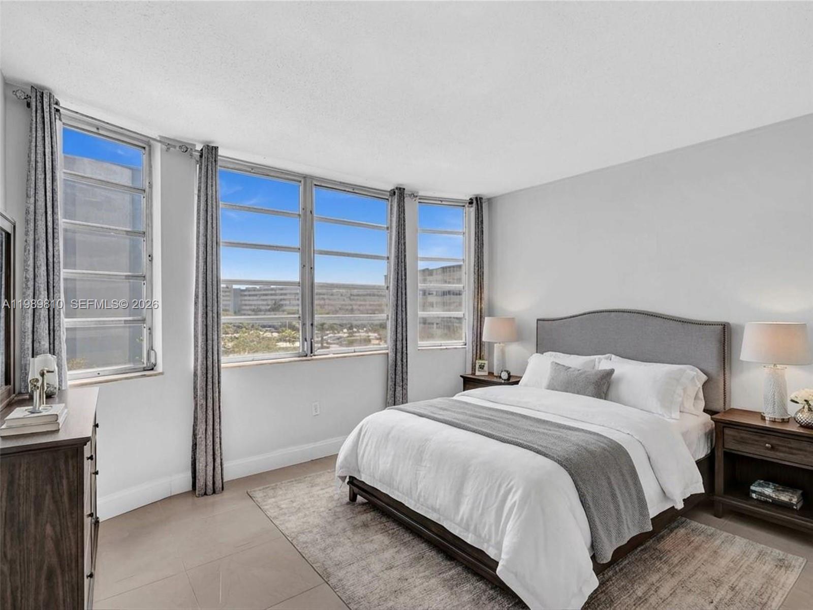 JADE WINDS GROUP - - Residential Lease