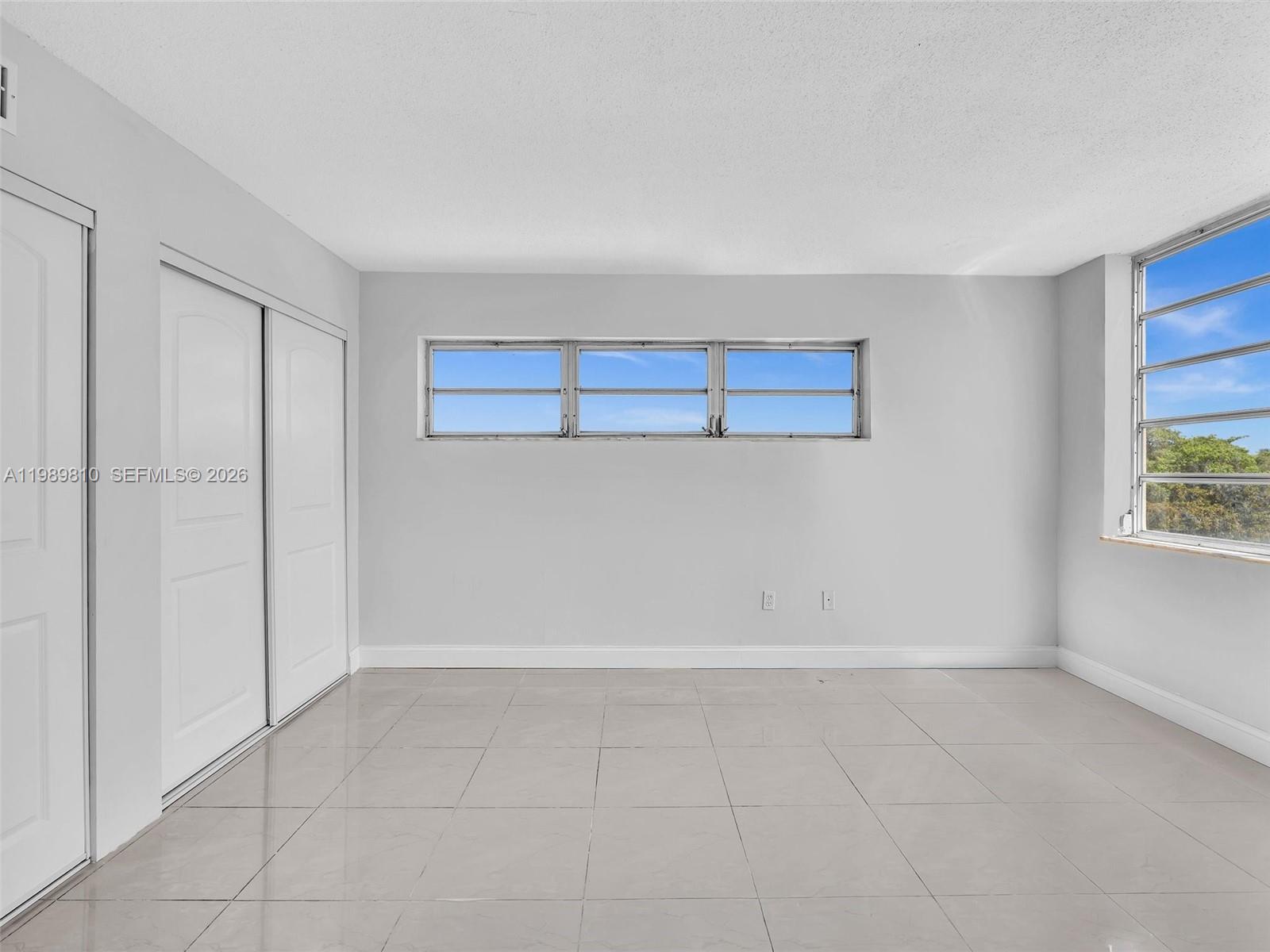 JADE WINDS GROUP - - Residential Lease