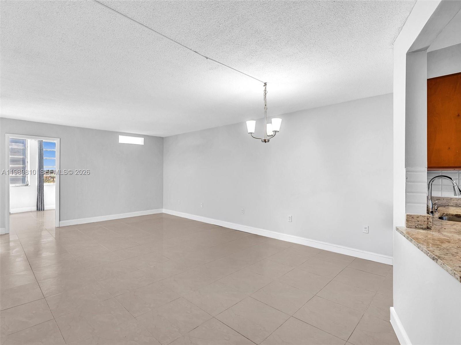 JADE WINDS GROUP - - Residential Lease