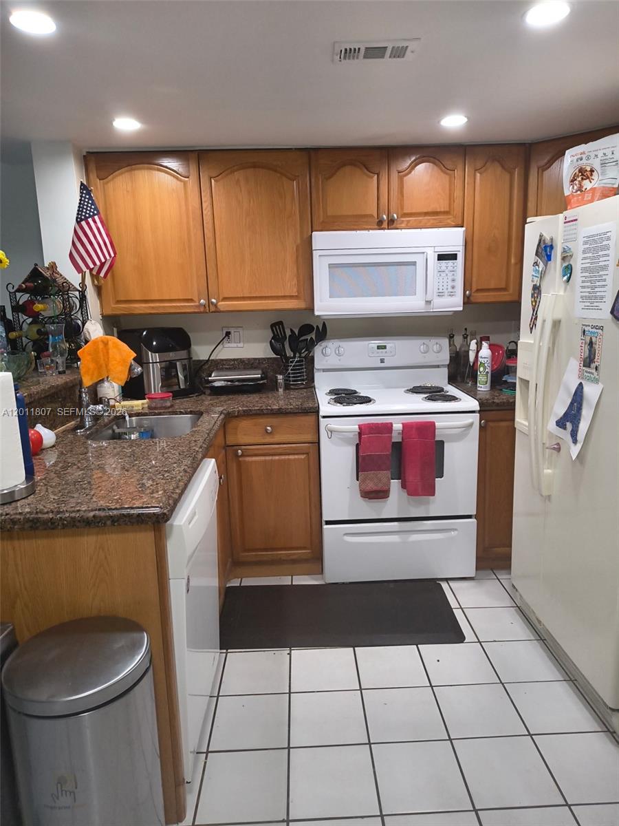 650 NW 86th Pl 3-101