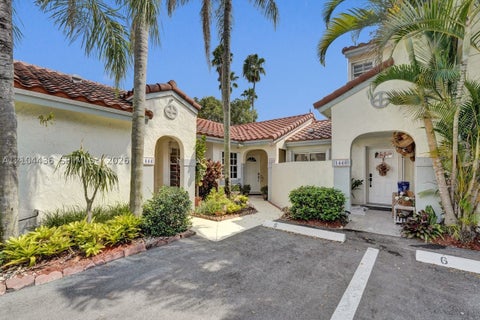 Photo of 1446 Springside Dr, Weston, FL 33326 (MLS # A12104436)