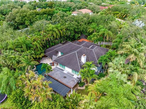 A home in Pinecrest