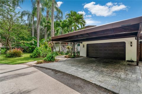 A home in Pinecrest