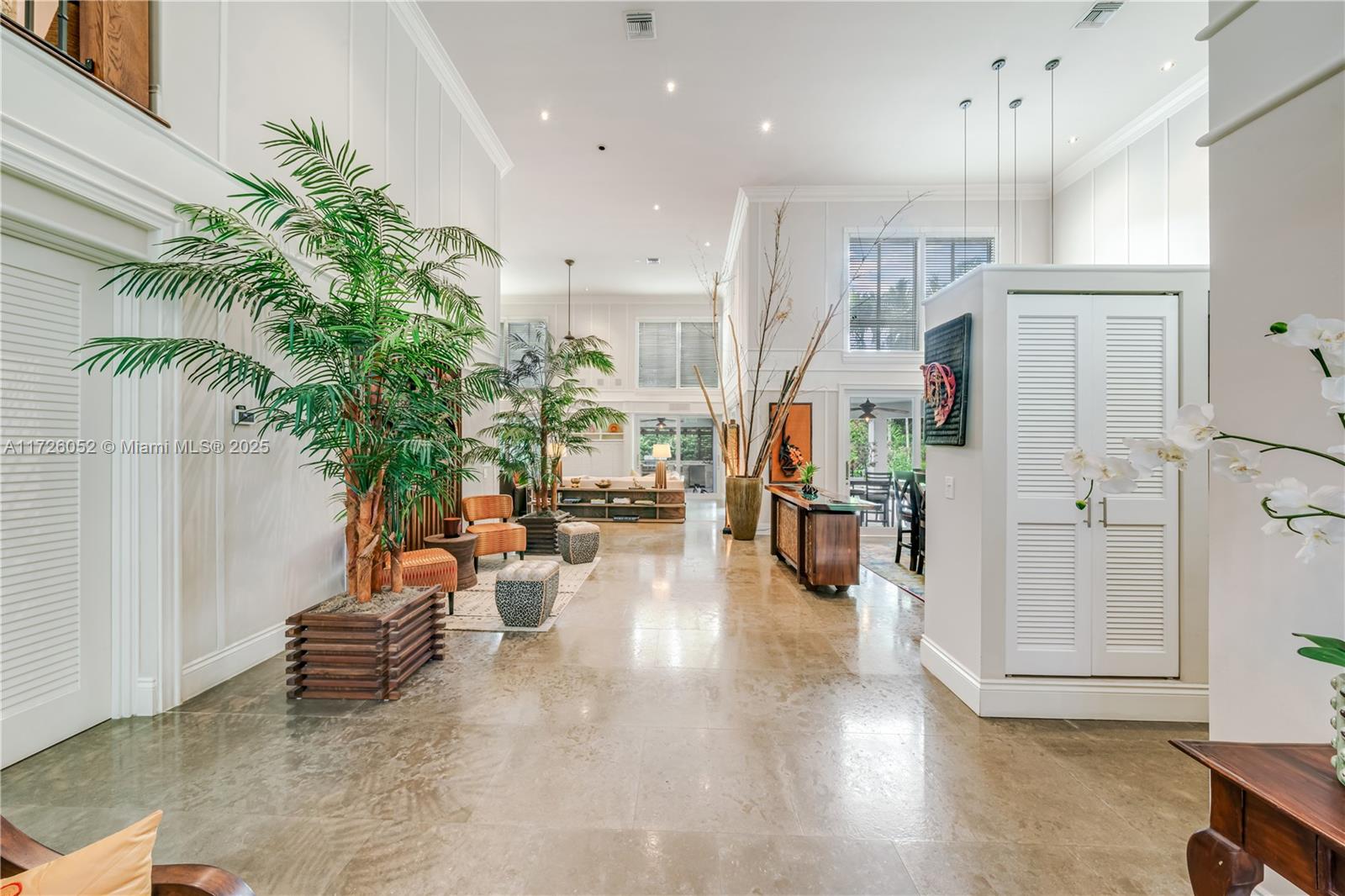 TALL OAKS - Residential