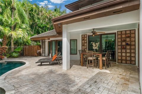 A home in Pinecrest