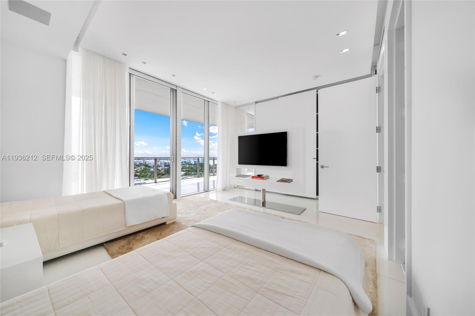 BAL HARBOUR NORTH SOUTH C - Residential