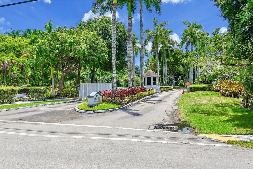 A move-in ready, charming, bright 2/2 with 975 sq ft with natural light condo in a secure, gated complex—boasting premium community amenities, strong upgrades, a lovely screened balcony retreat, with serene and unbeatable access to parks and trails. Ideal for buyers for location and style.
— Screened balcony with serene canal & park views—perfect for morning coffee or evening wind-down 
— Secure, gated community with 24-hr guard, three heated pools, gym, sauna, clubhouse, laundry rooms, and car-wash area 
— Pet-friendly (2 pets, no weight limit), with guest parking and RENTING allowed after 2-year ownership 
— Walkable to the Park, Royal Palm Park & nature trails—a fantastic blend of indoor-outdoor Florida. Call today, it won't last at this great price! 2 year rental restriction.