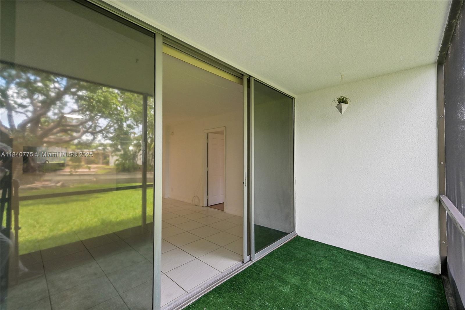 ROYAL PARK CONDO - Residential