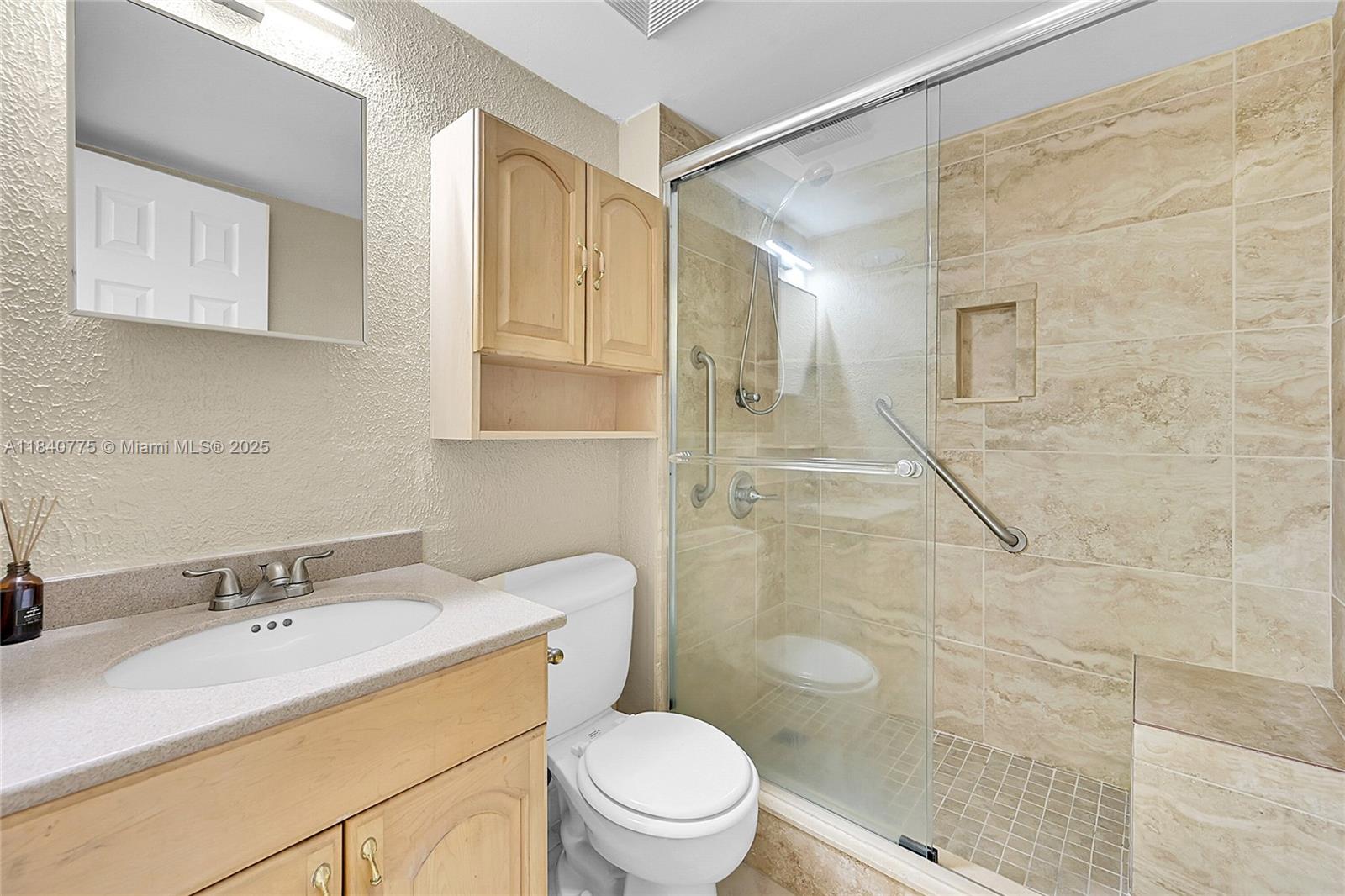 ROYAL PARK CONDO - Residential