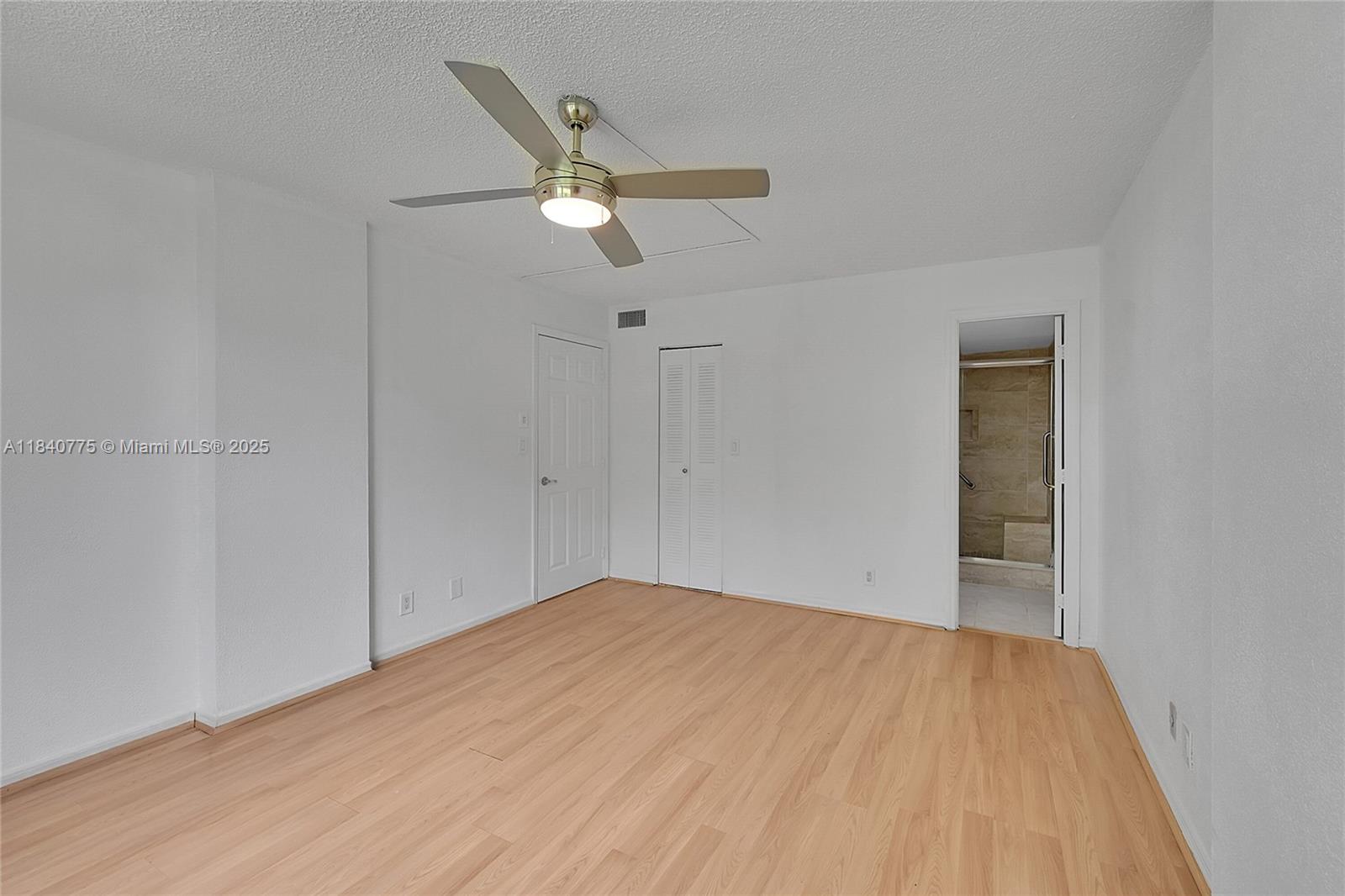 ROYAL PARK CONDO - Residential