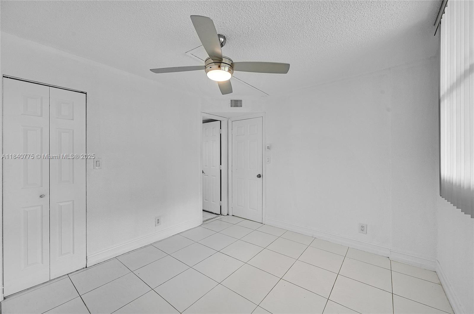 ROYAL PARK CONDO - Residential