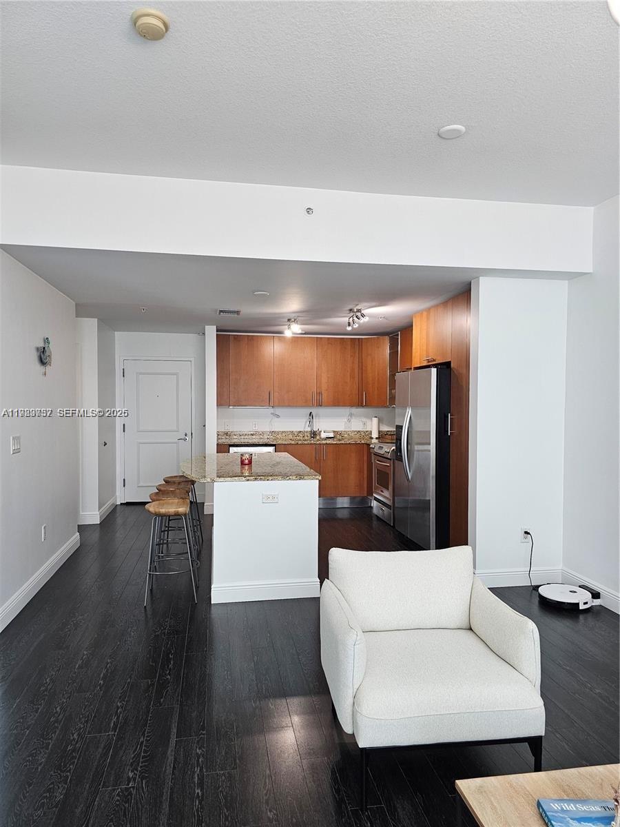 OCEAN MARINE YACHT CLUB C - Residential Lease