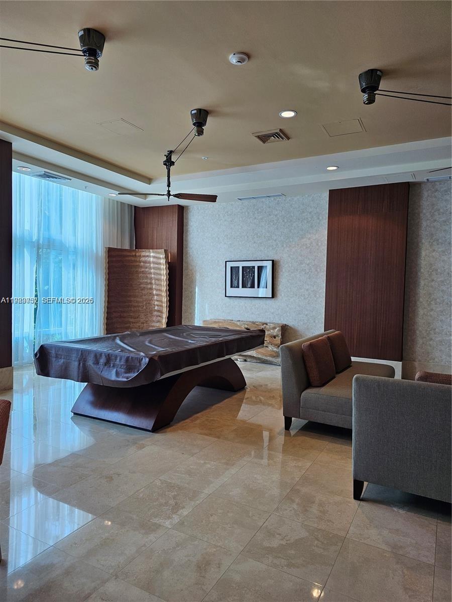 OCEAN MARINE YACHT CLUB C - Residential Lease