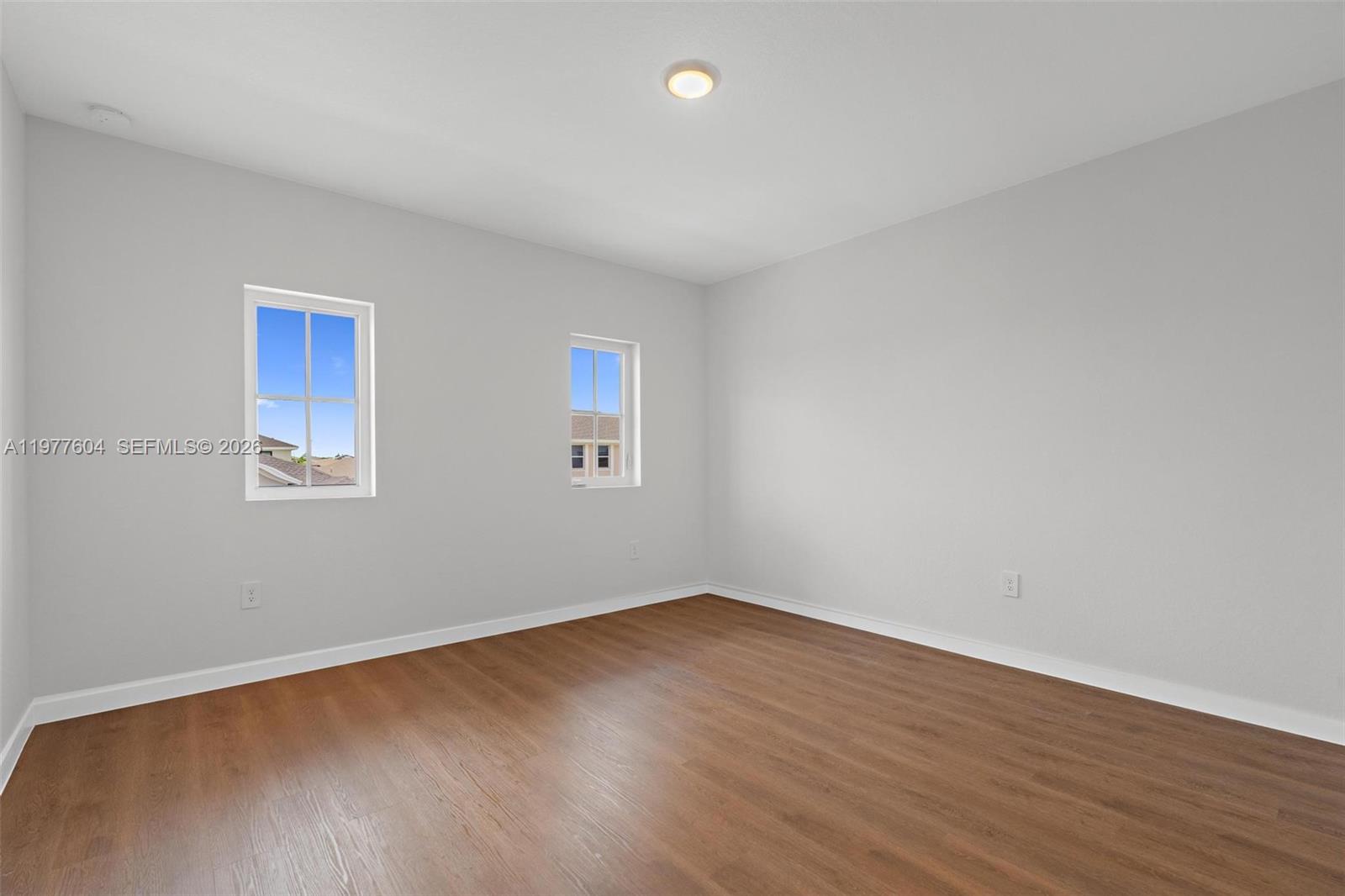 SUNRISE ESTATES - Residential