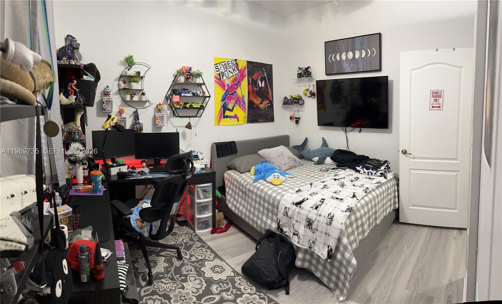 PETES PLACE - Residential