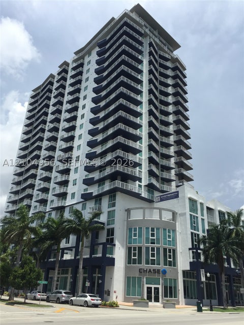 Photo of 275 NE 18th St #305, Miami, FL 33132 (MLS # A12104956)