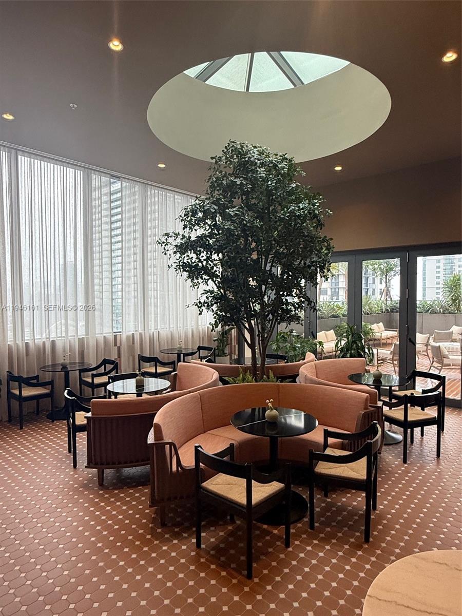 THE CROSBY RESIDENCES MIAM - Residential