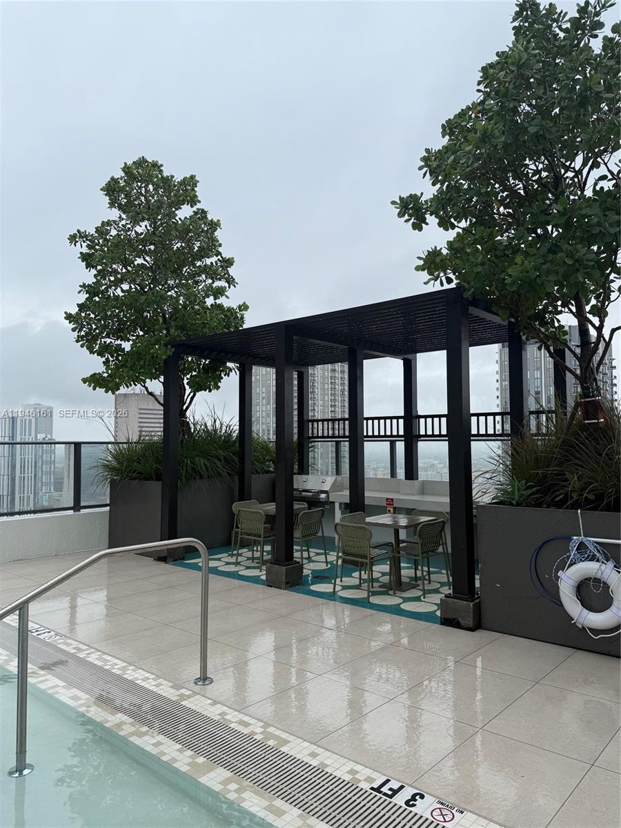 THE CROSBY RESIDENCES MIAM - Residential