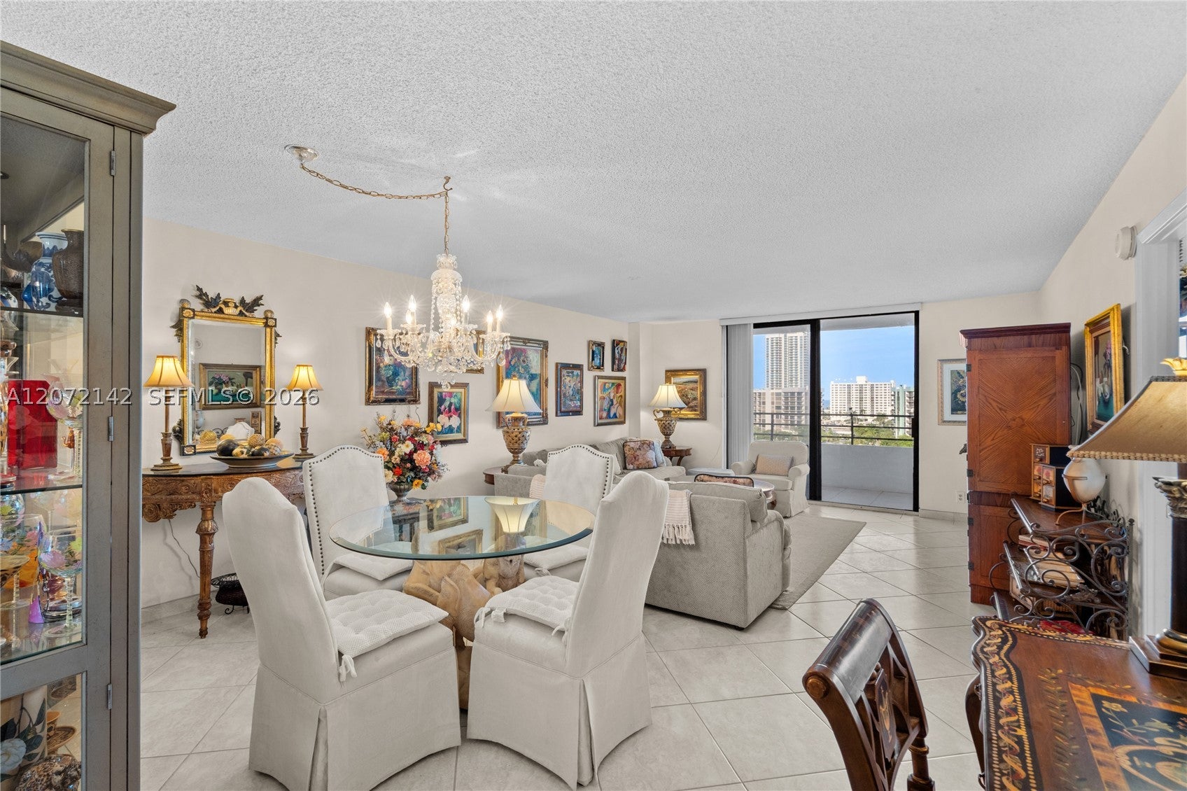2500 Parkview Dr 1004